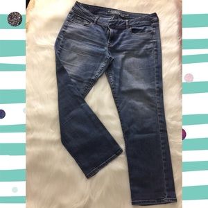 American Eagle 🦅 Cropped Skinny Jeans